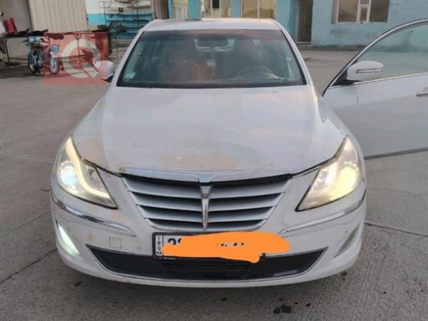 هیوندای جێنسس 2013  بۆ فرۆشتن لە عێراق - هەولێر